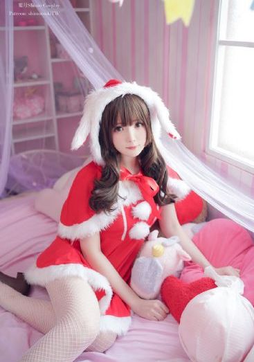 免费看亲胸揉胸膜下刺激视频女_剧情片电影在线观看