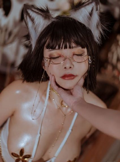 紧身牛仔裤少妇高潮AV播放_蓝光在线视频播放