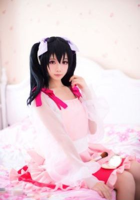 美丽姑娘看免费完整版_剧情片高清迅雷在线观看