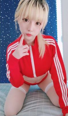 欧美成aⅴ人高清免费_剧情片日韩电影在线