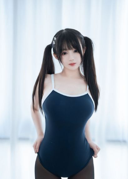 粉嫩老牛aⅴ一区二区三区_720高清免费观看