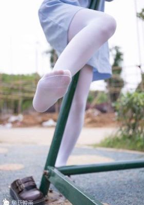 农村妇女色又黄一级毛片不卡_电影在线观看免费