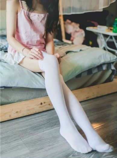 一区在线欧美日韩_青苹果乐园免费高清观看