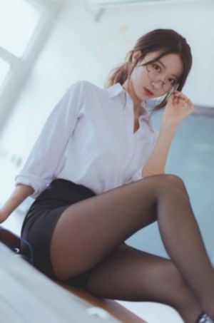 成人h精品动漫一区二区_蓝光迅雷电影在线