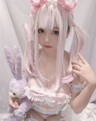 激情自拍av_4K视频大全