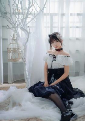 欧美中文在线_4K在线观看完整版