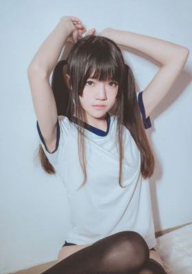 男女一边亲一边摸免费看的视频_最近手机在线观看