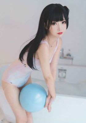 精品愉拍自拍视频_超清免费全集观看