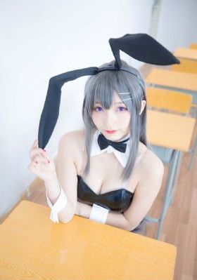 五月婷婷六月丁香_完整版电影在线观看